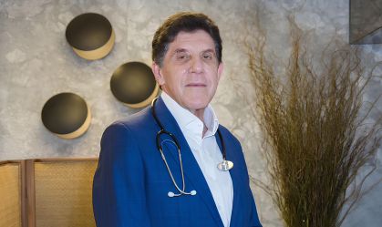 Protagonista no combate à Aids, David Uip completa 50 anos de medicina