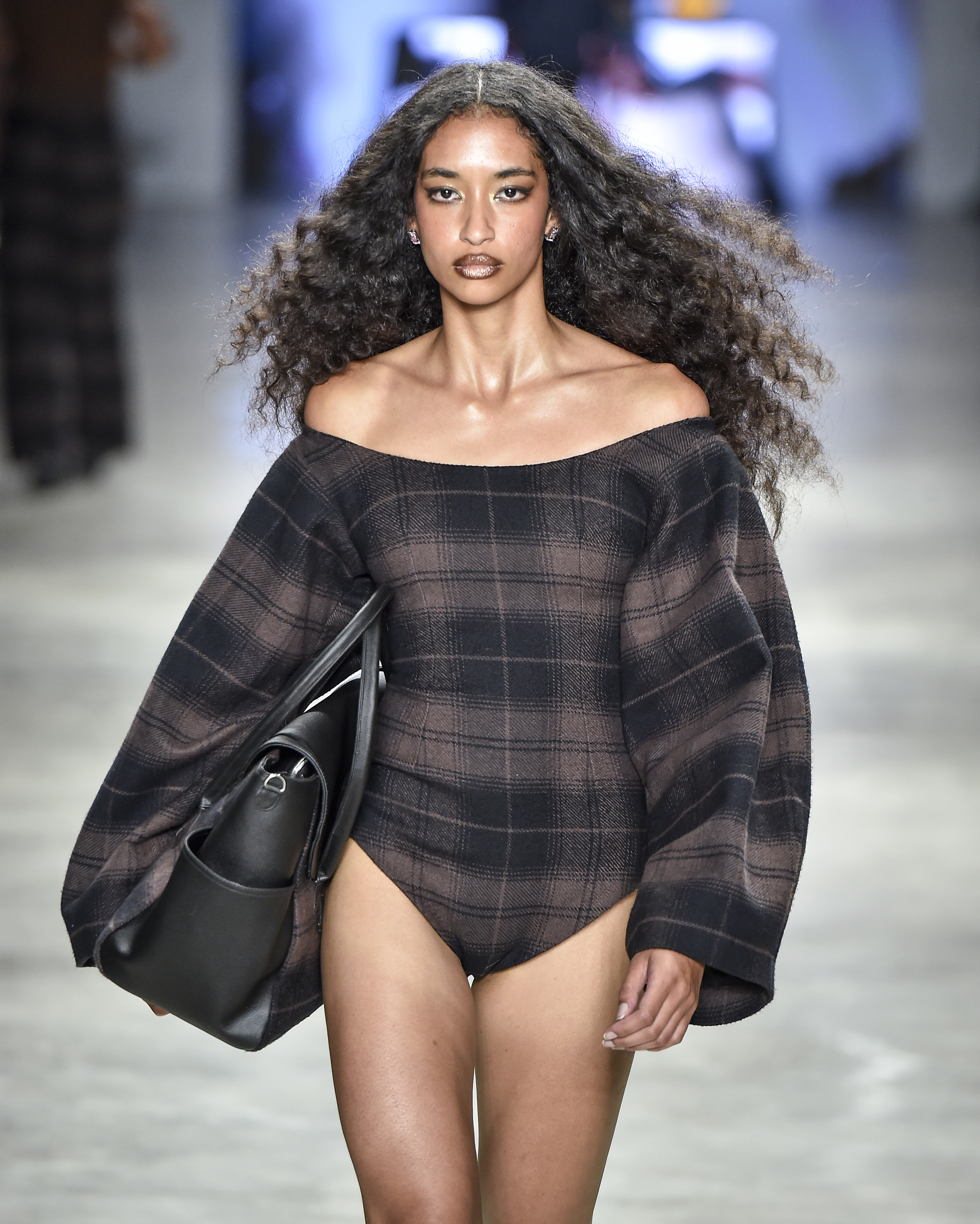 Desfile da Dendezeiro no SPFW N60 • Danilo Grimaldi/ @agfotosite