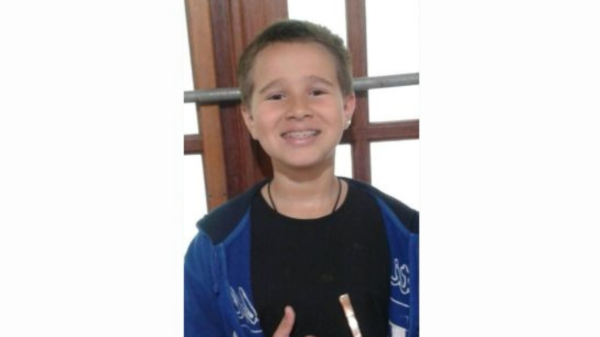 Andrei Ronaldo Goulart Gonçalves foi encontrado morto com um tiro na cabeça, em 2016, dentro da casa da família, na capital gaúcha. • Reprodução/Redes sociais