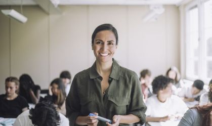 Dia do Professor foi o tema educativo mais buscado no Google em outubro