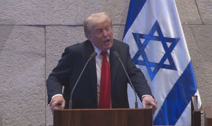 Trump discursa no Parlamento de Israel em meio a libertação de reféns