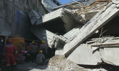 Terremoto após desabamento de escola na Indonésia dificulta buscas