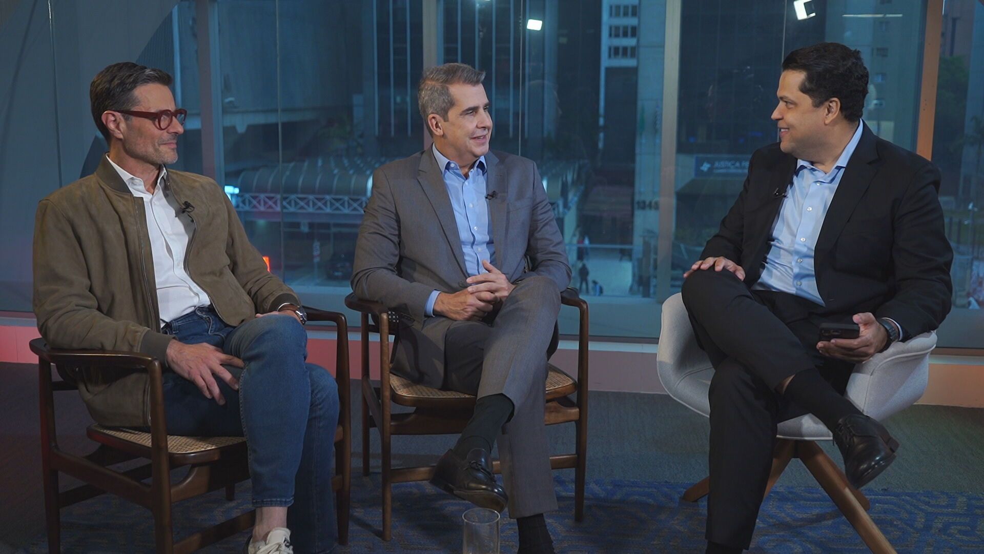 Com Carlos Teixeira e Eduardo Salusse, idealizadores da “SAFiel”, o CNN Esportes S/A chega à 112ª edição.