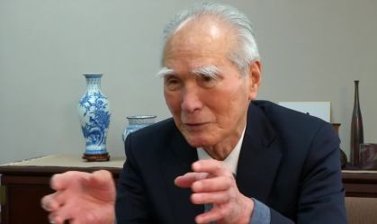 Ex-primeiro-ministro do Japão morre aos 101 anos