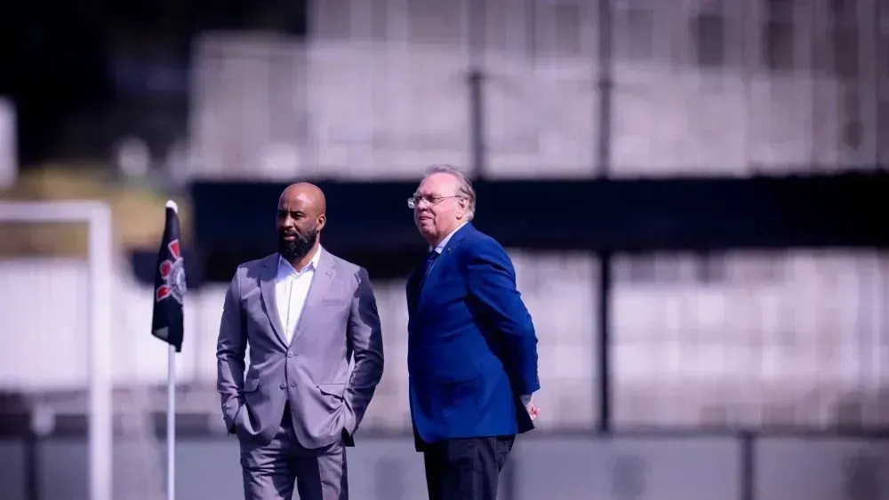 Fabinho Soldado e Osmar Stabile no CT Joaquim Grava