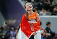 Bicampeã mundial nos 400m com barreiras anuncia que mudará de prova