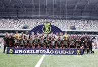 Atlético-MG goleia Grêmio e é campeão do Brasileiro Sub-17