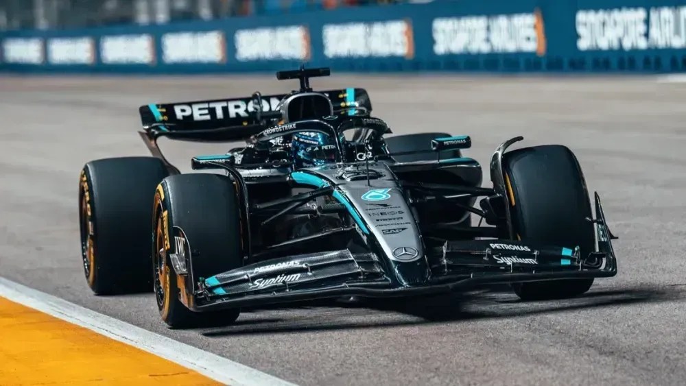 George Russel em ação no treino classificatório do GP de Seingapura de Fórmula 1