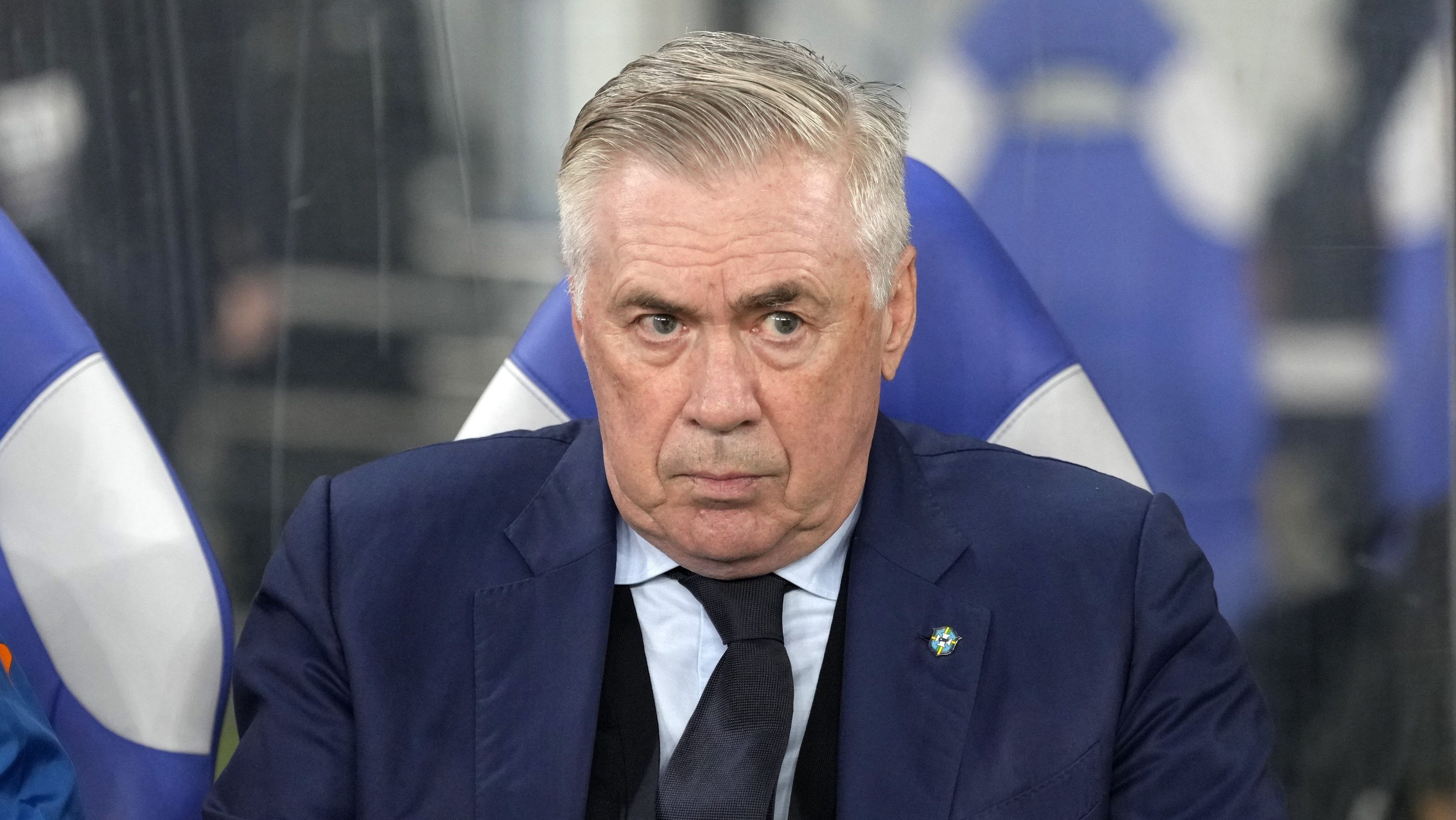 Carlo Ancelotti durante a derrota do Brasil para o Japão