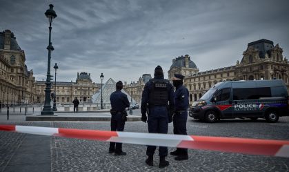 Assalto ao Louvre: especialista explica importância de peças do museu