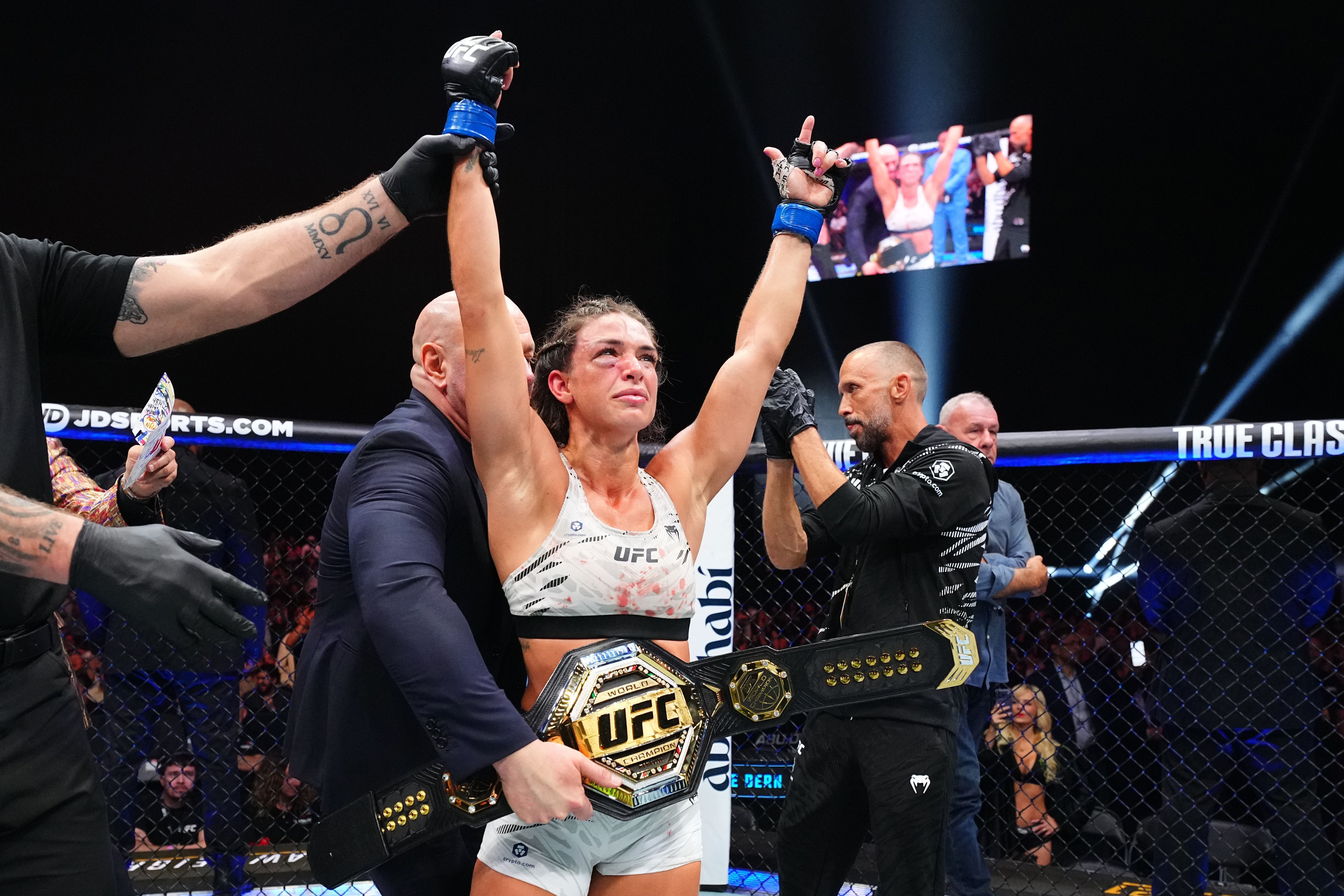 Luta de brasileiras foi uma das atrações de evento do UFC em Dubai, neste sábado (25)