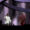 Roberto Carlos participa de último show da turnê de Gilberto Gil em SP