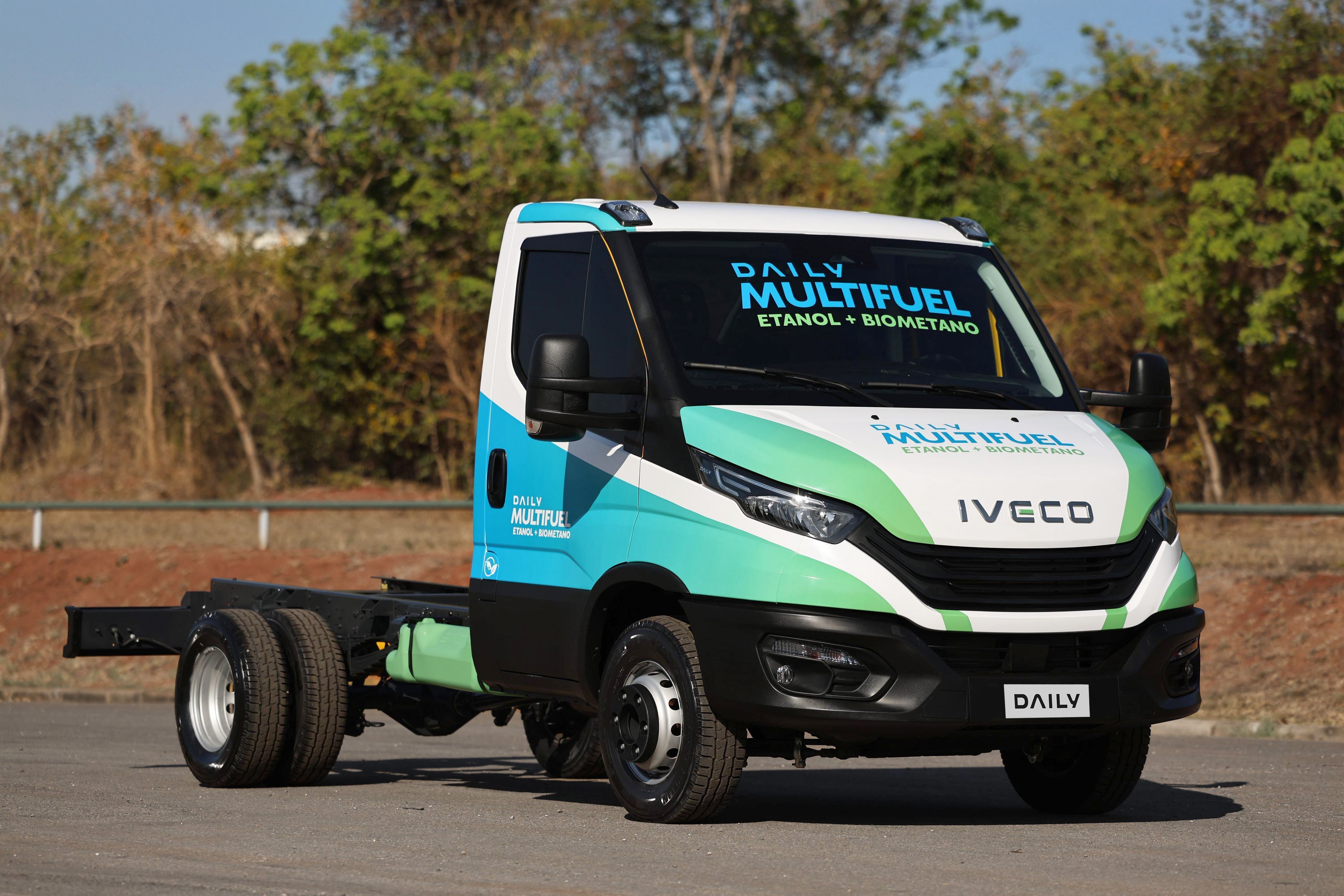 Iveco Daily Multifuel: caminhão leve pode rodar com três combustíveis