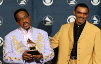 Ike Turner Jr., filho de Tina Turner, morre aos 67 anos, diz site