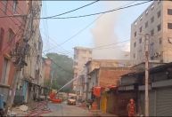 Incêndio em fábrica de roupas deixa ao menos 16 mortos em Bangladesh