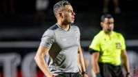 Vitória: Jair Ventura tenta quebrar tabu de 10 anos em clássico Ba-Vi