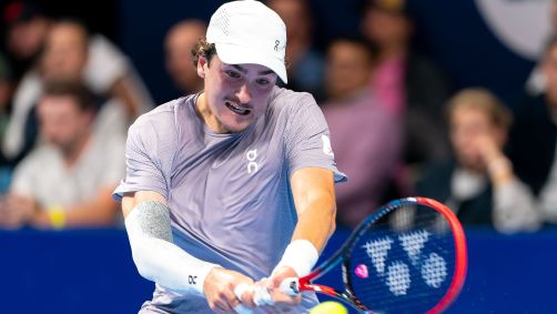 João Fonseca em ação no ATP 500 da Basileia