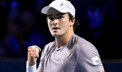 Horário e onde assistir à estreia de João Fonseca no Masters 1000 de Paris