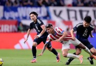 Japão marca no fim e empata com Paraguai antes de enfrentar o Brasil