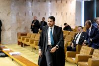 Messias ainda busca gesto de Alcolumbre antes de sabatina