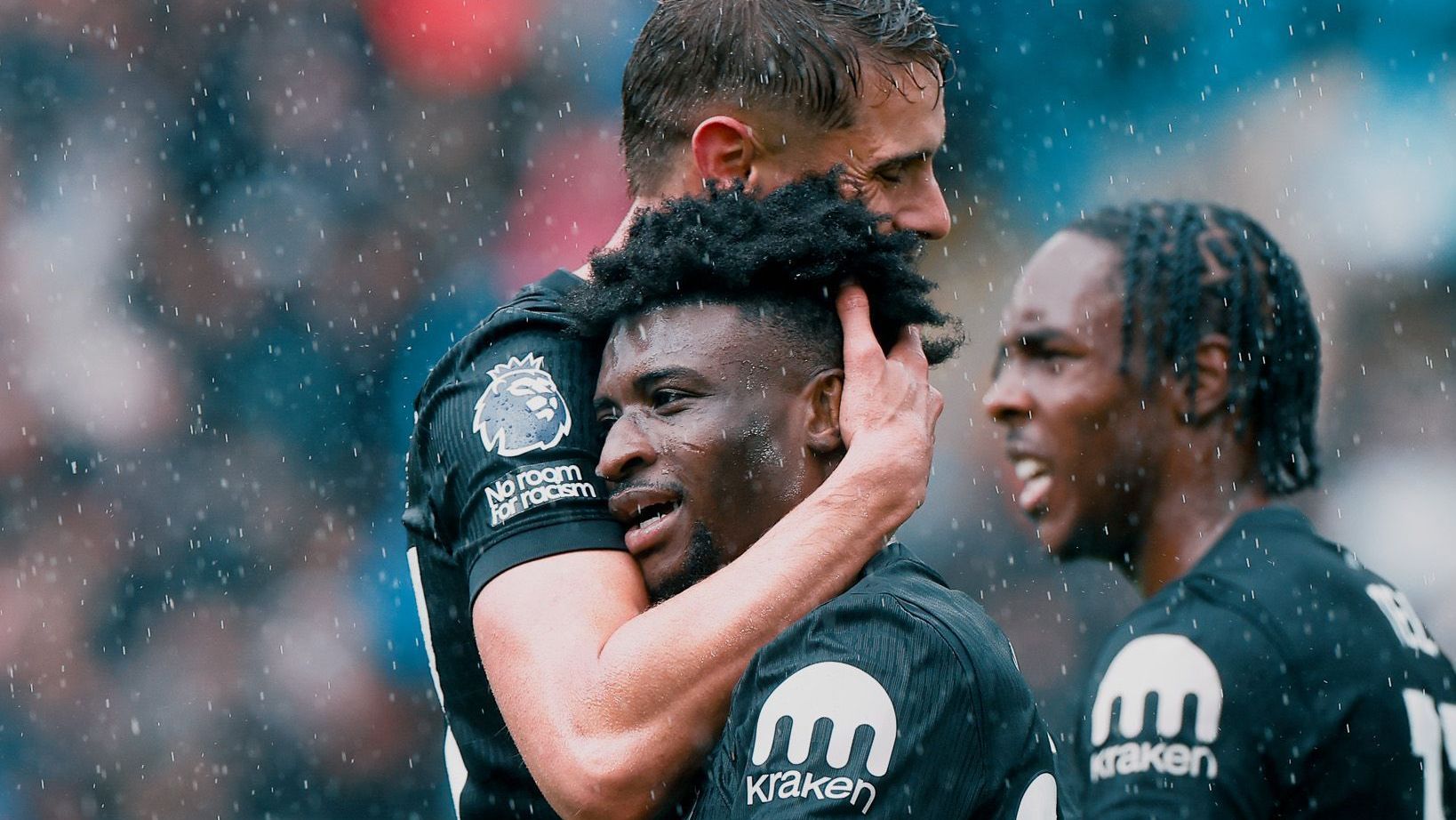 Kudus comemora gol contra o Leeds