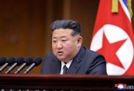 Kim Jong Un diz que laços militares com Rússia "avançarão sem parar"