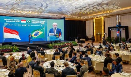 Na Indonésia, Lula reafirma metas da COP30 e critica unilateralismo