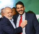 Em tese de doutorado, Messias ataca oposição e enaltece Lula