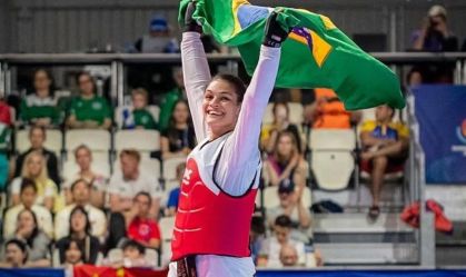 Maria Clara Pacheco é campeã e Brasil leva ouro no taekwondo após 20 anos