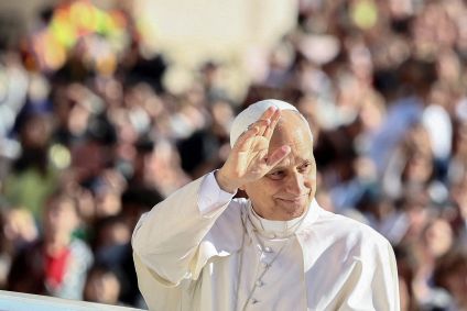Papa Leão XIV durante audiência geral na Praça São Pedro, no Vaticano 08/10/2025 REUTERS/Yara Nardi