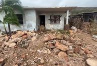 Passagem do furacão em Cuba deixa casas e plantações destruídas