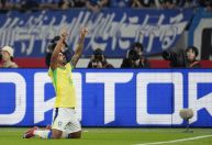 “Trocaria meu gol pela vitória”, diz Paulo Henrique após estreia na Seleção