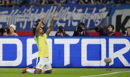 Paulo Henrique marca seu primeiro gol pelo Brasil