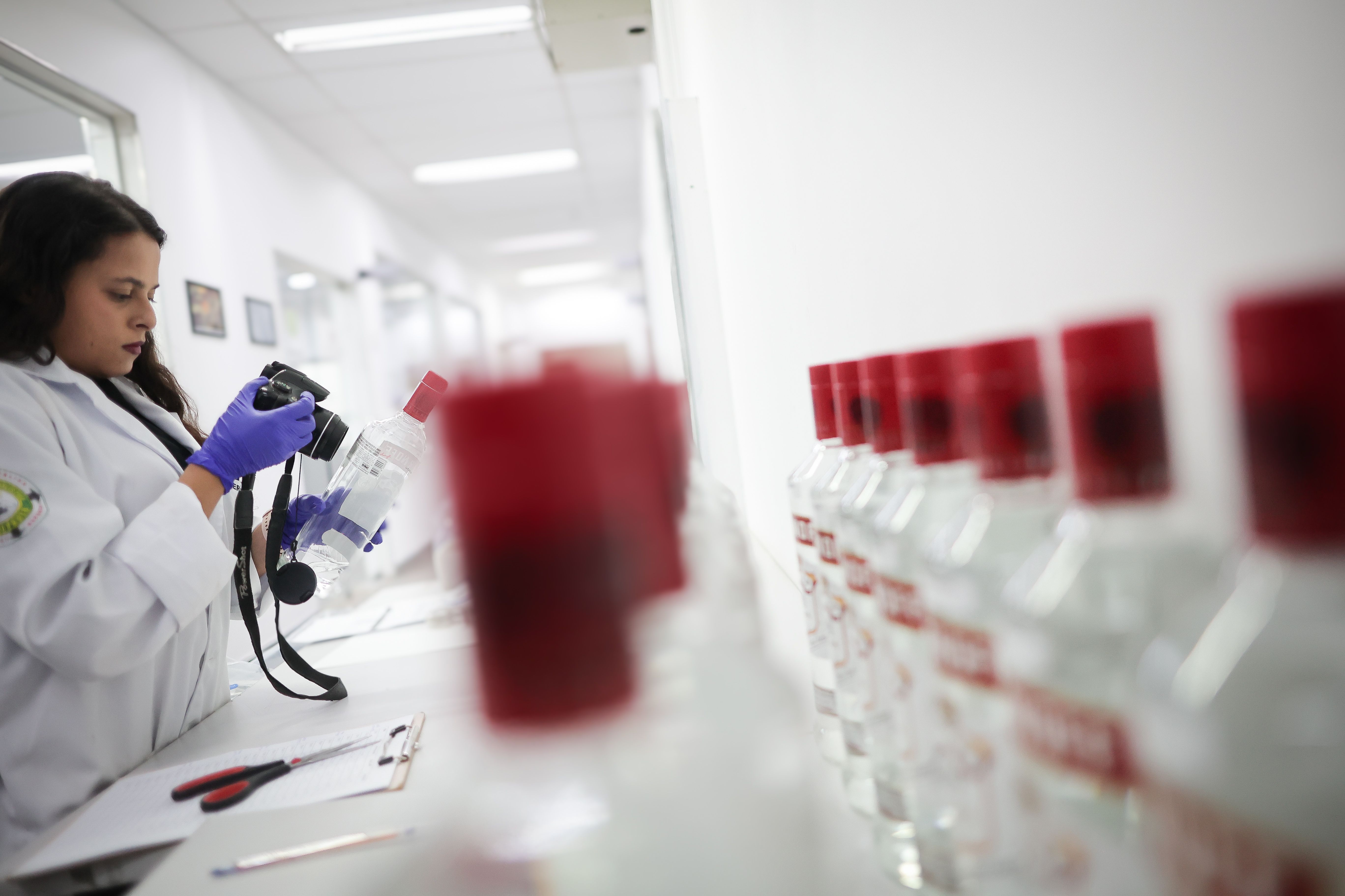Perícia em bebidas com suspeita de metanol (14)