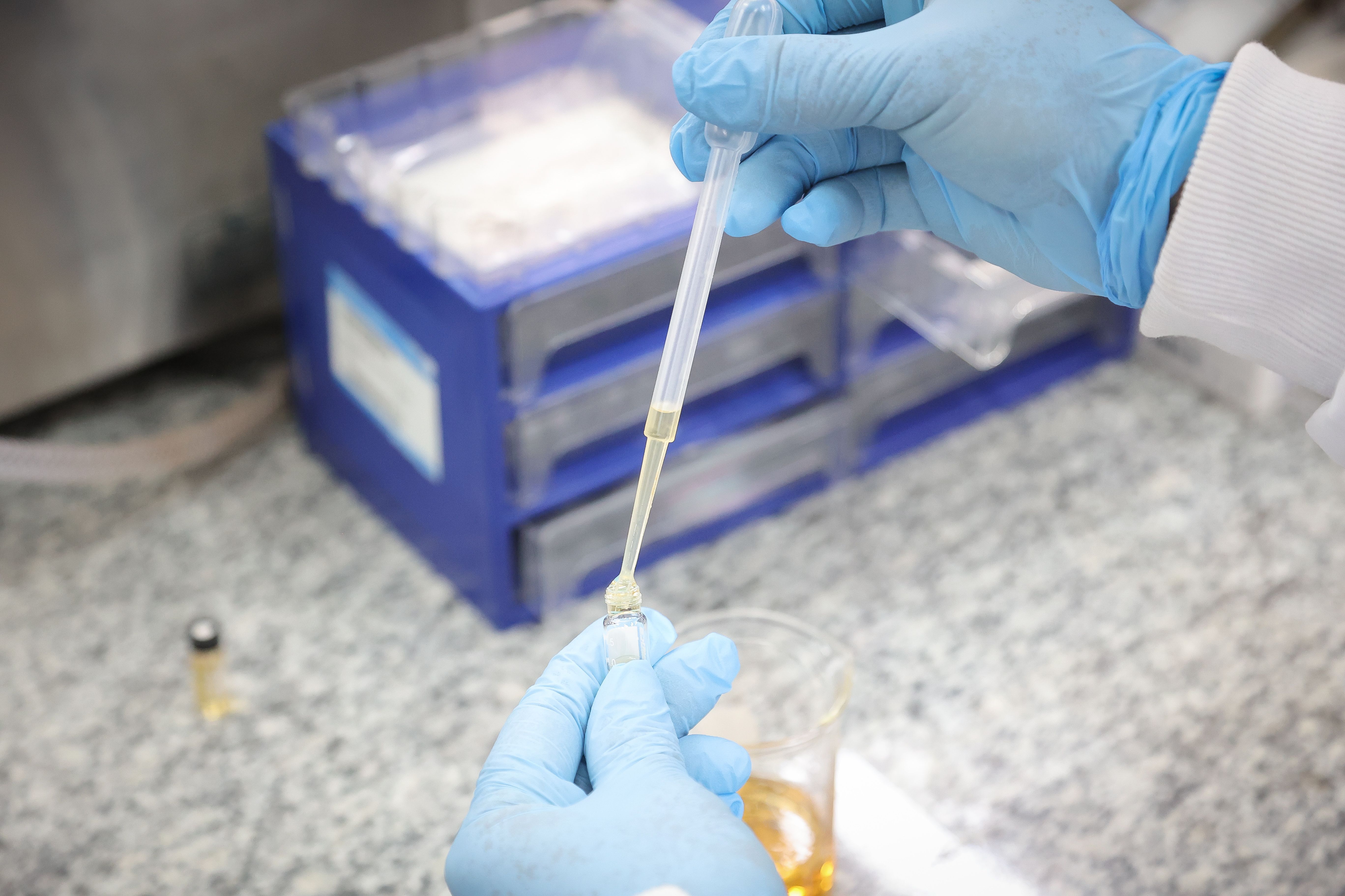 Perícia em bebidas com suspeita de metanol (6)