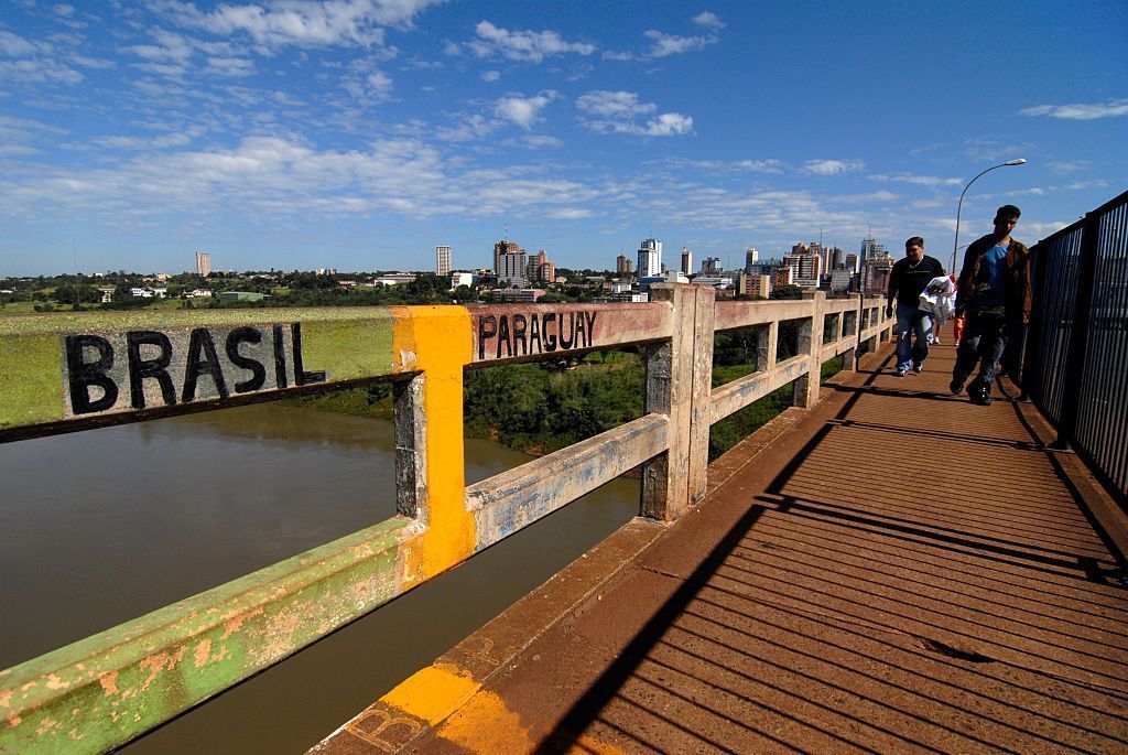 Ponte da Amizade, divisa entre Brasil e Paraguai