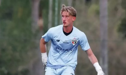 São Paulo relaciona goleiro da base como novidade para confronto com Grêmio