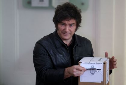 Eleição legislativa é encerrada na Argentina com baixa participação