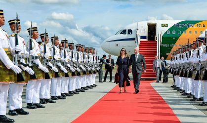Lula diz que está aberto a discutir qualquer assunto com Trump