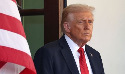 Trump diz que pode buscar mais de R$ 1 bilhão do Departamento de Justiça