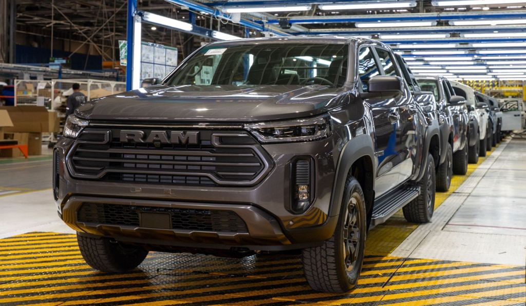 Ram Dakota começa a ser produzida na Argentina e chega em 2026 ao Brasil