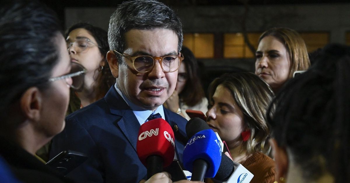 PT põe panos quentes e rechaça “caça às bruxas” depois de derrotas