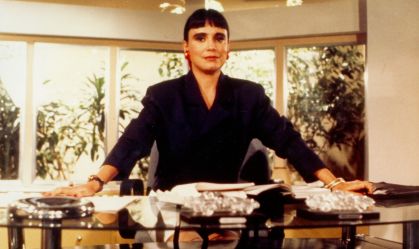 Relembre trama de "Rainha da Sucata", novela que vai substituir "A Viagem"