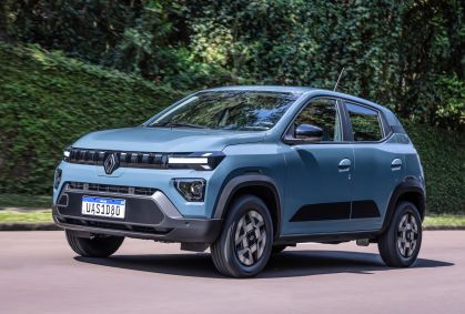Kwid E-Tech some das lojas e segue sem previsão de retorno