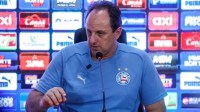 Ceni reage à pressão da torcida do Bahia e comenta sobre possível demissão