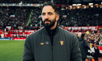 Ruben Amorim celebra evolução do United e exalta atuação de brasileiro