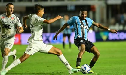Santos e Grêmio pelo Brasileirão