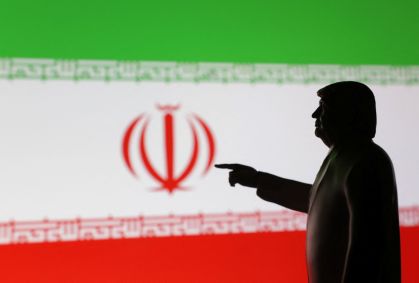 Irã diz que EUA não estão prontos para conversas nucleares "justas"