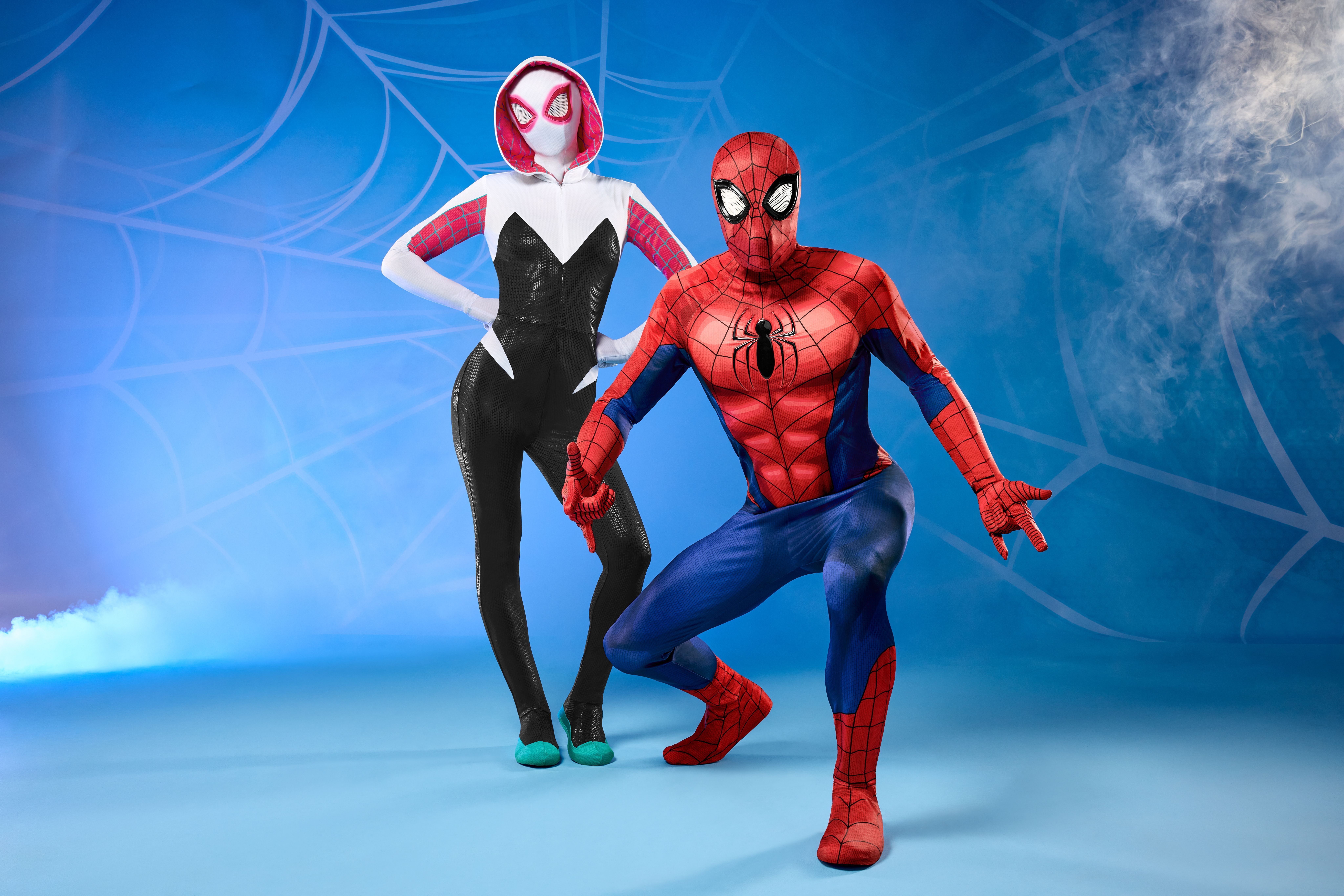 Fantasia de Halloween inspirada em Homem-Aranha • Divulgação/Spirit Halloween