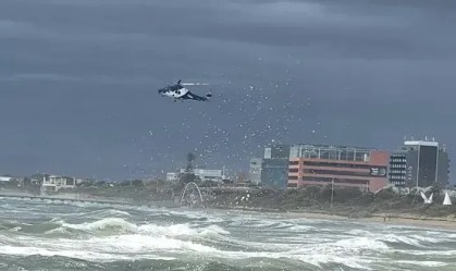 Surfista e amigo morrem em tentativa de resgate sob forte tempestade